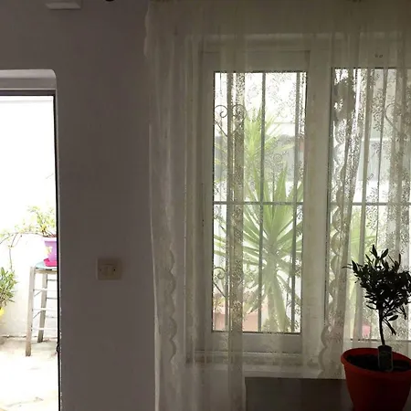 Paulos's Mesonette In Porto Cheli Center Appartement Rozaíika