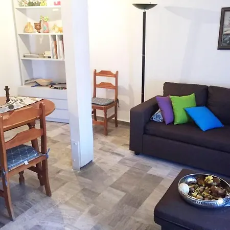 Paulos's Mesonette In Porto Cheli Center Appartement