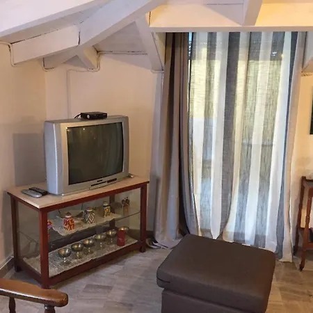 Διαμέρισμα Paulos's Mesonette In Porto Cheli Center