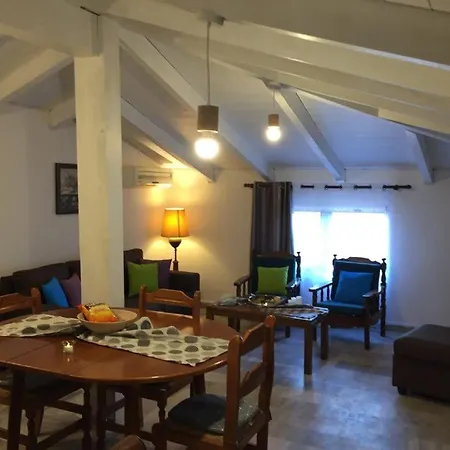 Paulos's Mesonette In Porto Cheli Center Appartement Rozaíika